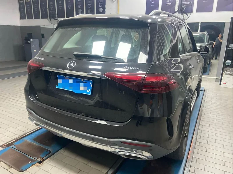 Mercedes-Benz GLE — фото 5