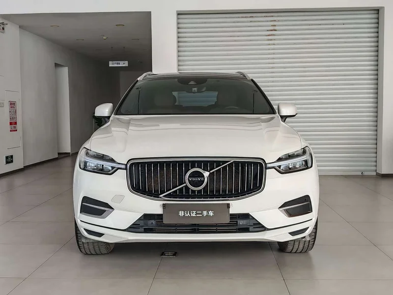 Volvo XC60 — фото 2