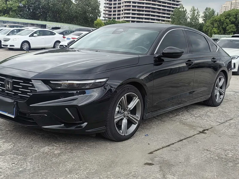 Honda Accord — фото 2