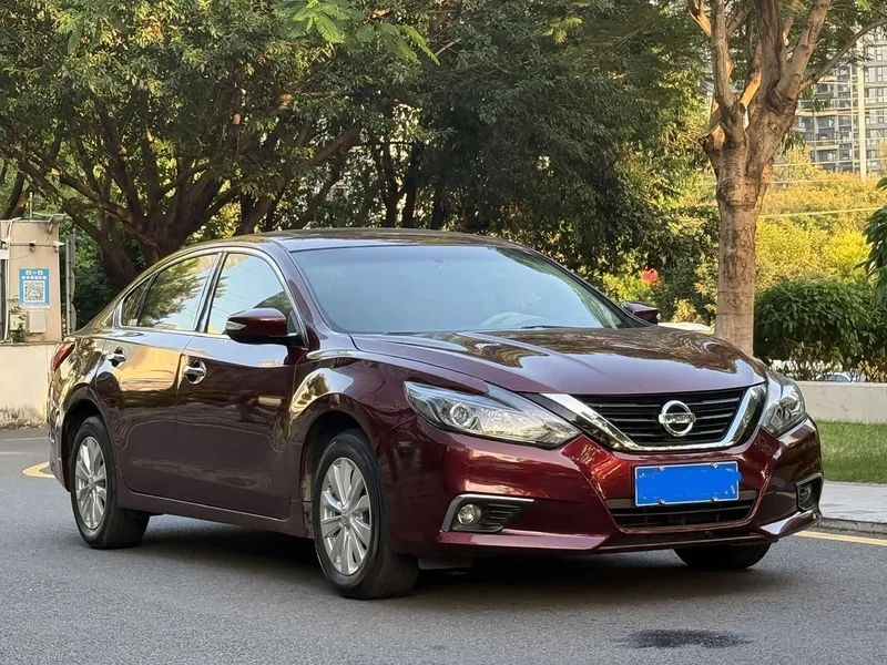 Nissan Teana — фото 3