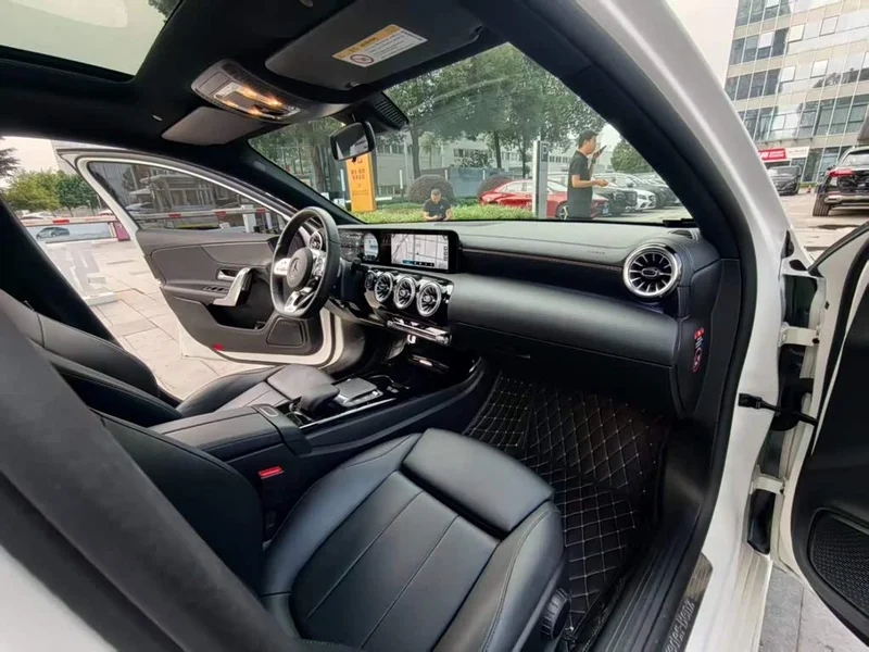 Mercedes-Benz A-Class — фото 14