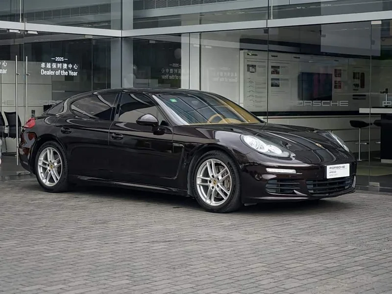 Porsche Panamera — фото 4