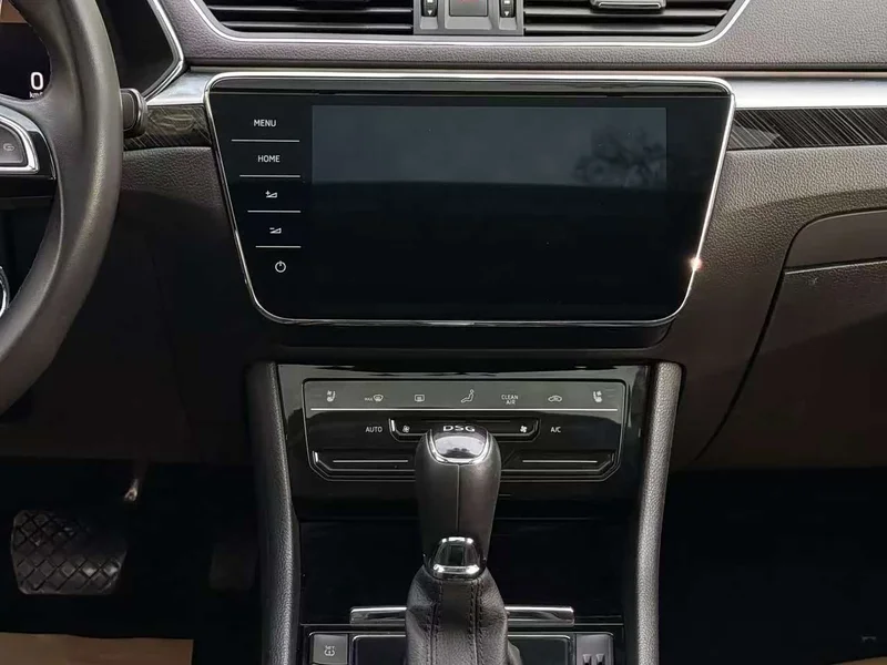 Skoda Superb — фото 24