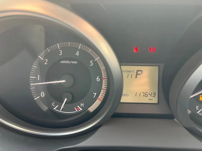 Toyota Prado (Imported) — фото 12