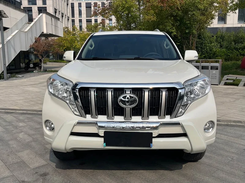 Toyota Prado (Imported) — фото 2