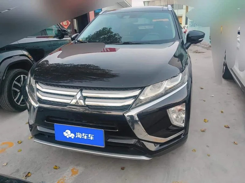 Mitsubishi Eclipse Cross — фото 2