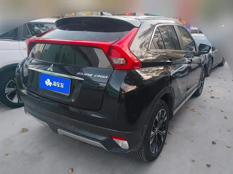 Mitsubishi Eclipse Cross — фото 3