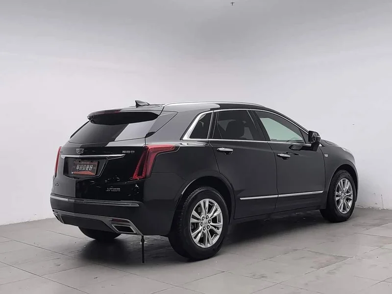 Cadillac XT5 — фото 2
