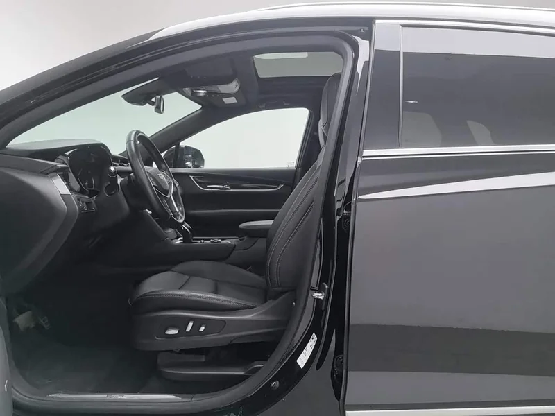 Cadillac XT5 — фото 10