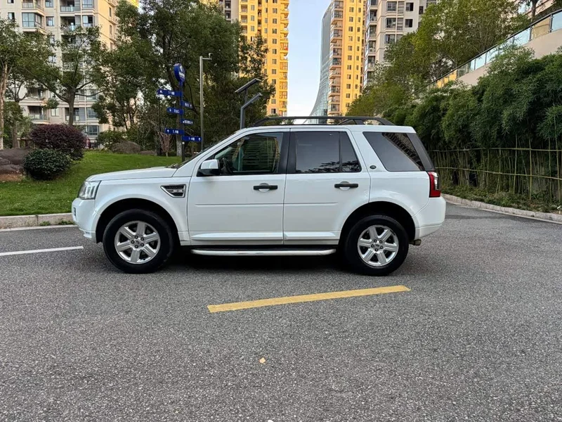 Land Rover Freelander 2 — фото 3
