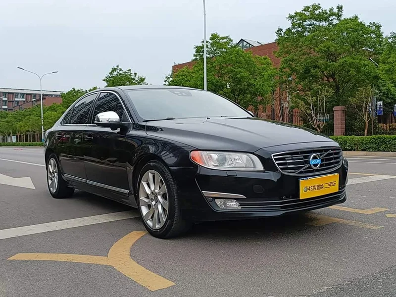 Volvo S80L — фото 5