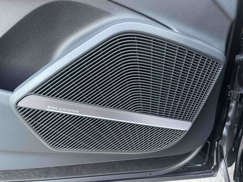 Audi Q5L Sportback — фото 18