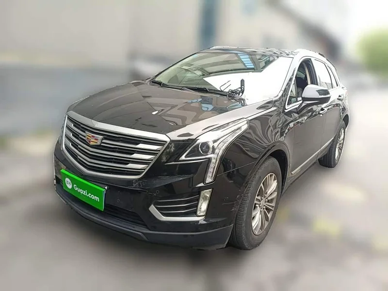 Cadillac XT5 — фото 1