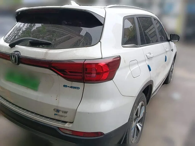 Changan CS75 New Energy — фото 6