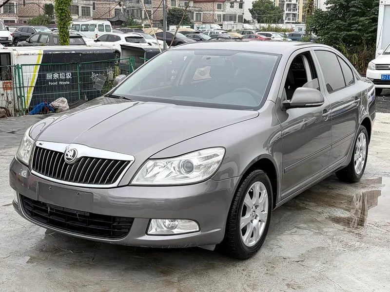 Volkswagen Octavia — фото 1