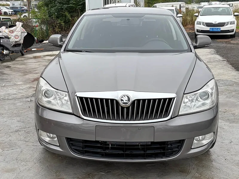 Volkswagen Octavia — фото 2