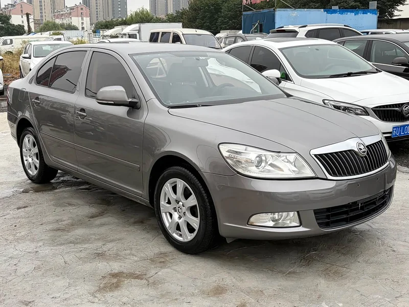 Volkswagen Octavia — фото 3