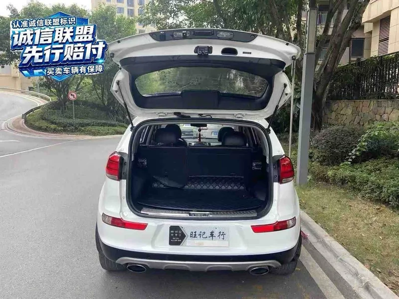 Kia Sportage — фото 8