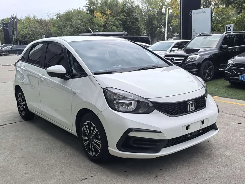 Honda Fit — фото 2