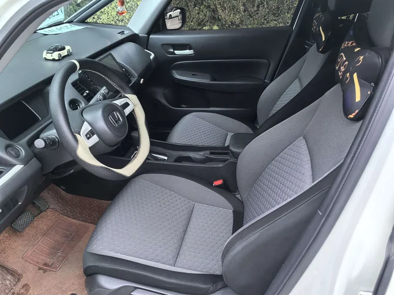 Honda Fit — фото 7