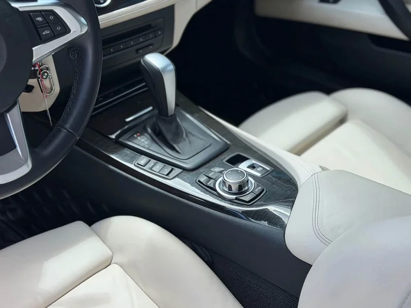 BMW Z4 — фото 10