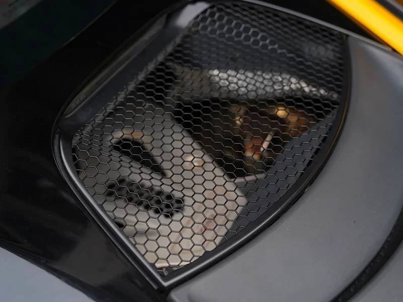 McLaren 720S — фото 12