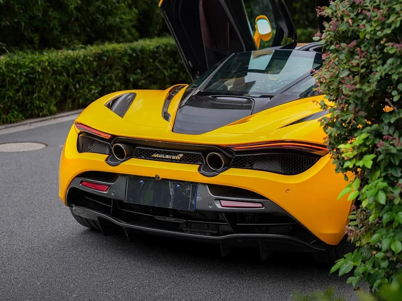 McLaren 720S — фото 7