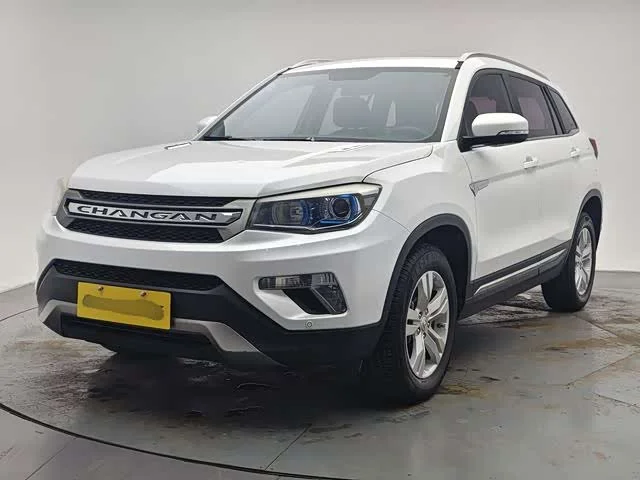Changan CS75 — фото 1