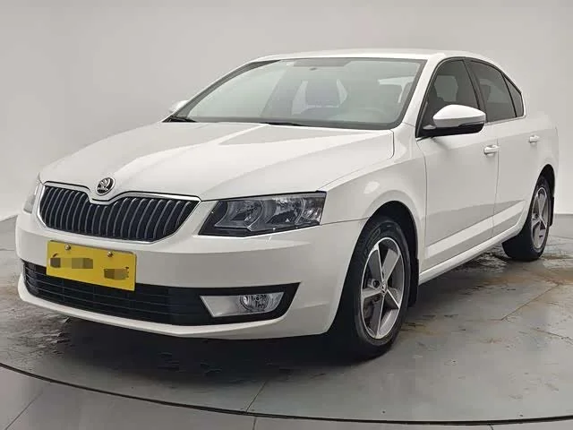 Volkswagen Octavia — фото 1