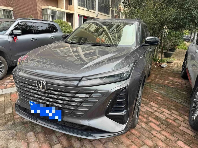 Changan CS75PLUS — фото 1