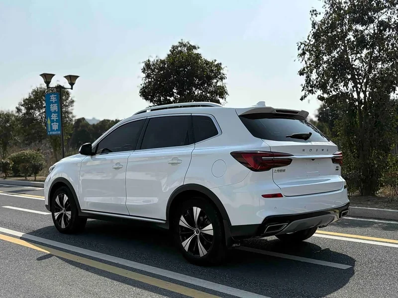 Roewe RX5 — фото 7