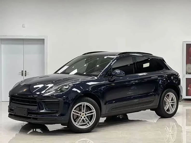 Porsche Macan — фото 1