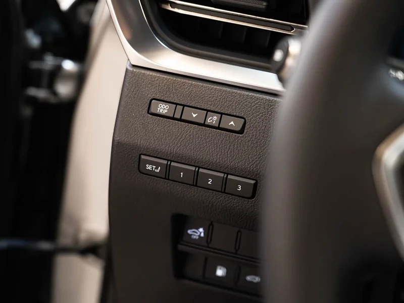 Lexus GX — фото 21