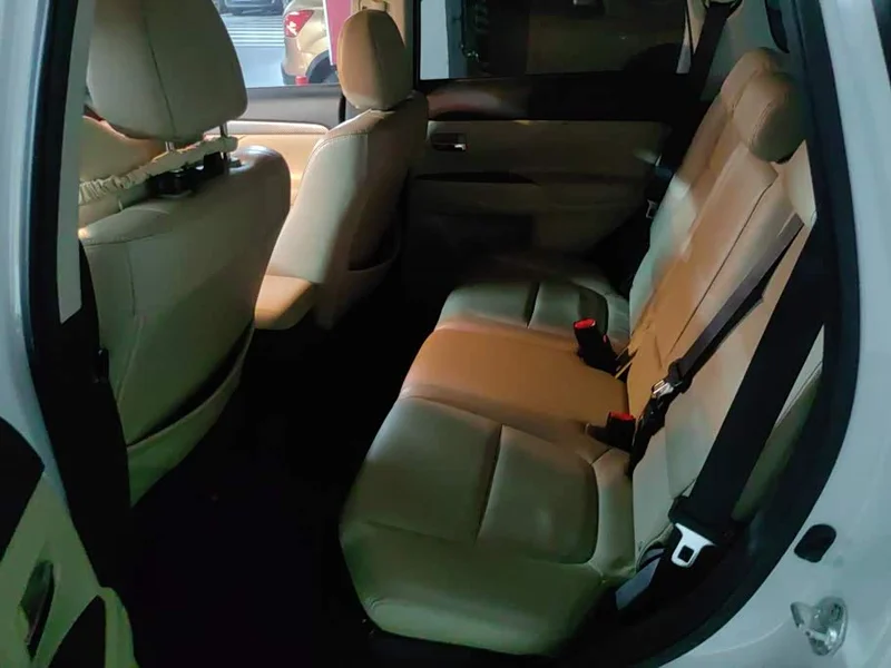 Mitsubishi Outlander — фото 11