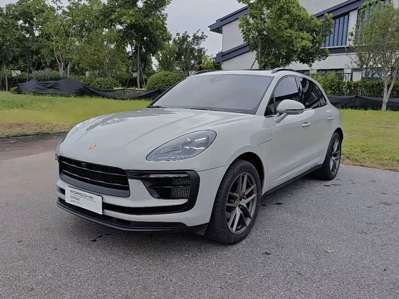 Porsche Macan — фото 1