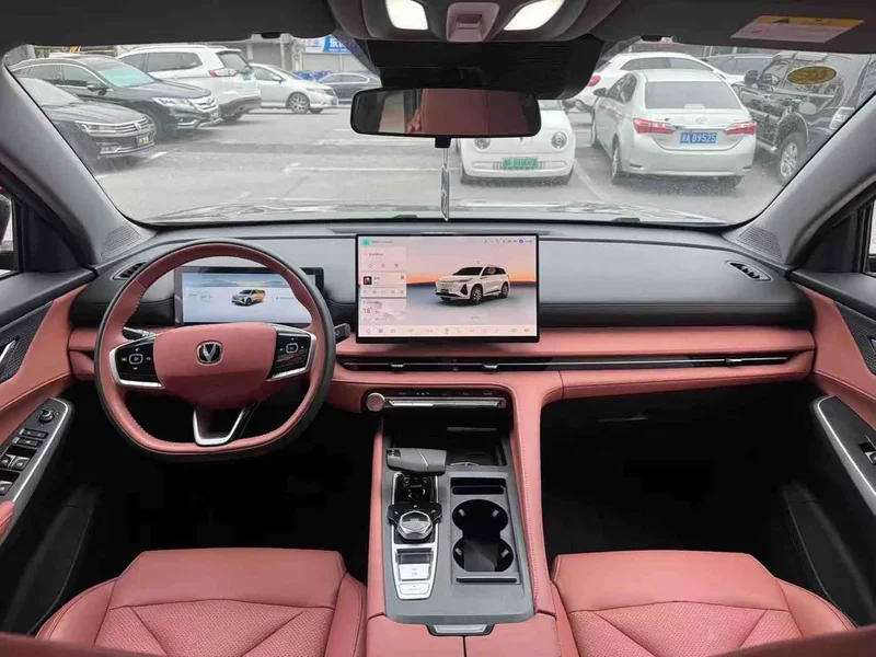 Changan CS75PLUS — фото 4