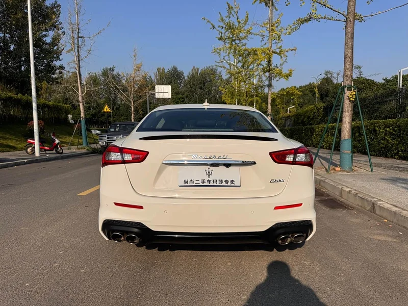 Maserati Ghibli — фото 23