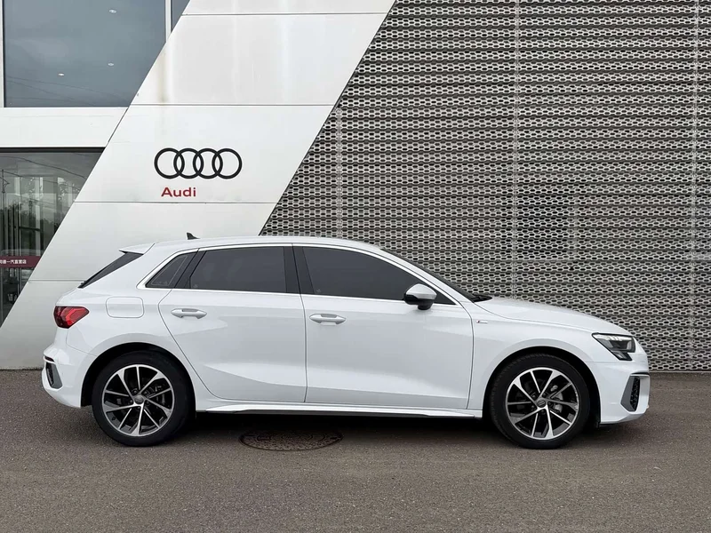 Audi A3 — фото 3