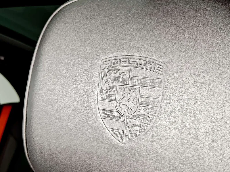 Porsche Macan — фото 16