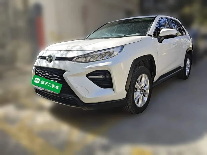 Toyota Wildlander — фото 1