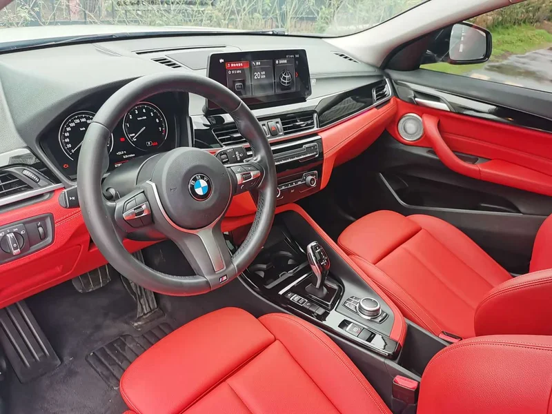 BMW X2 — фото 12