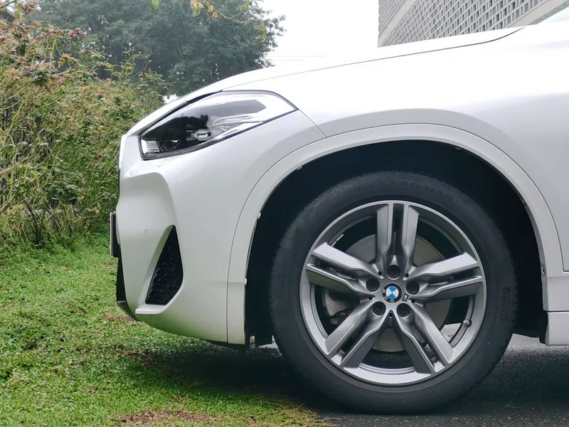 BMW X2 — фото 10