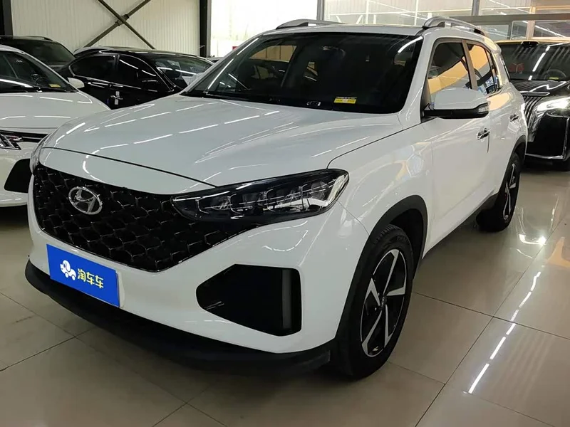 Hyundai ix35 — фото 1