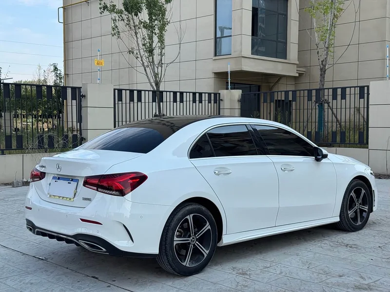 Mercedes-Benz A-Class — фото 13