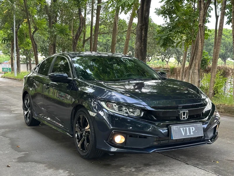 Honda Civic — фото 6