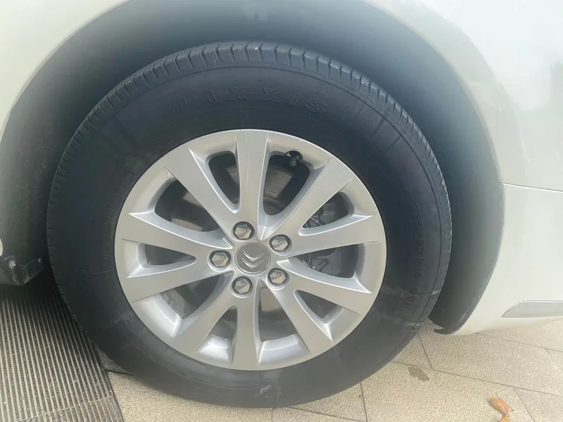 Citroën C5 — фото 10