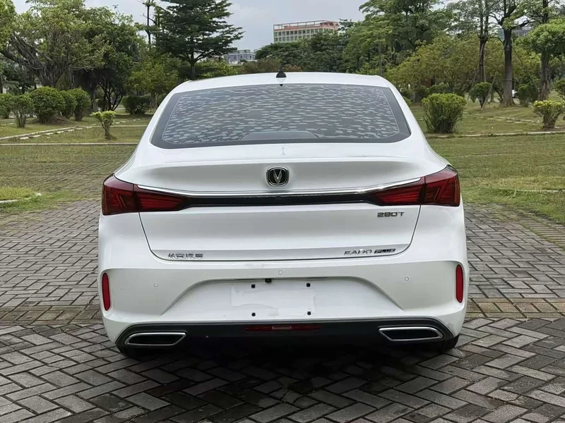Changan Eado — фото 13
