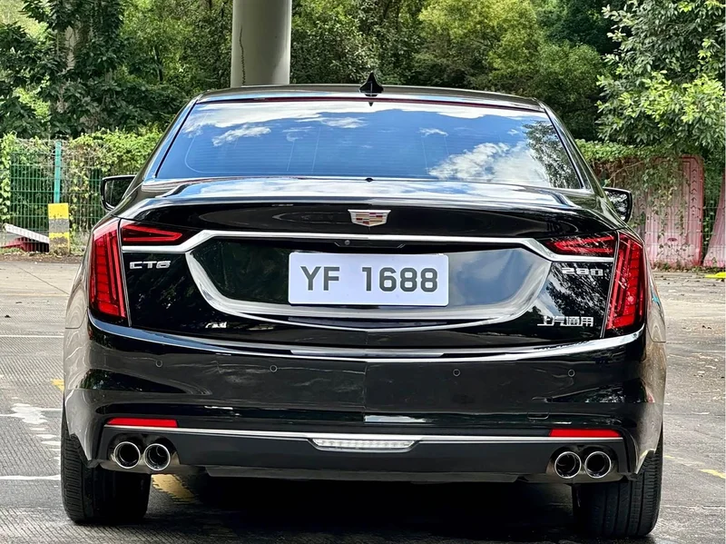 Cadillac CT6 — фото 6