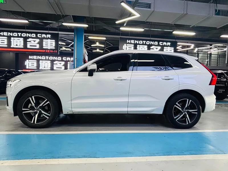 Volvo XC60 — фото 2