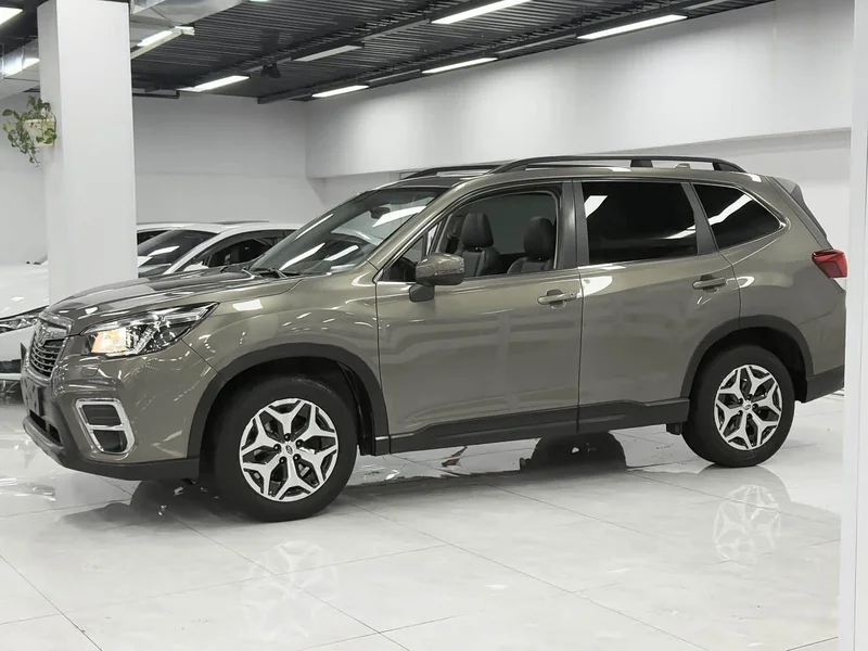Subaru Forester — фото 3